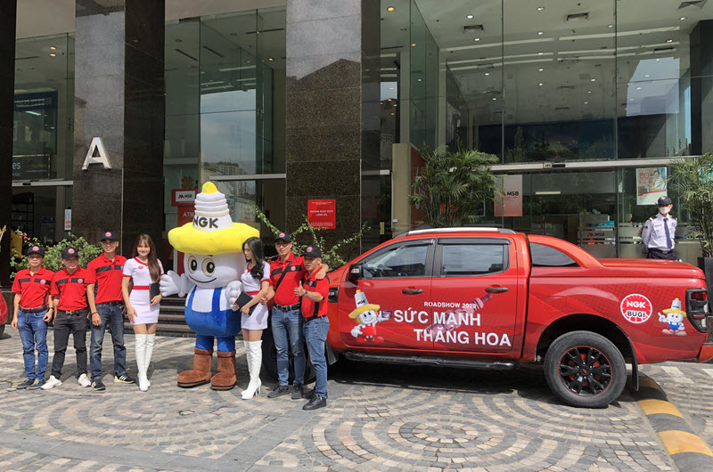 Roadshow NGK chính thức ra quân ngày đầu tiên tại Hà Nội