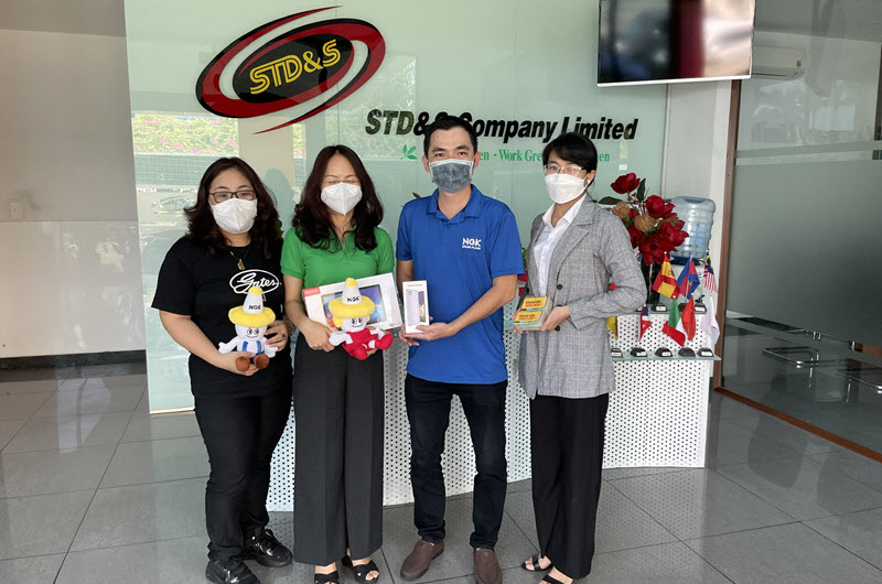 Bugi NGK hợp tác tầm cao cùng tập đoàn Mai Linh