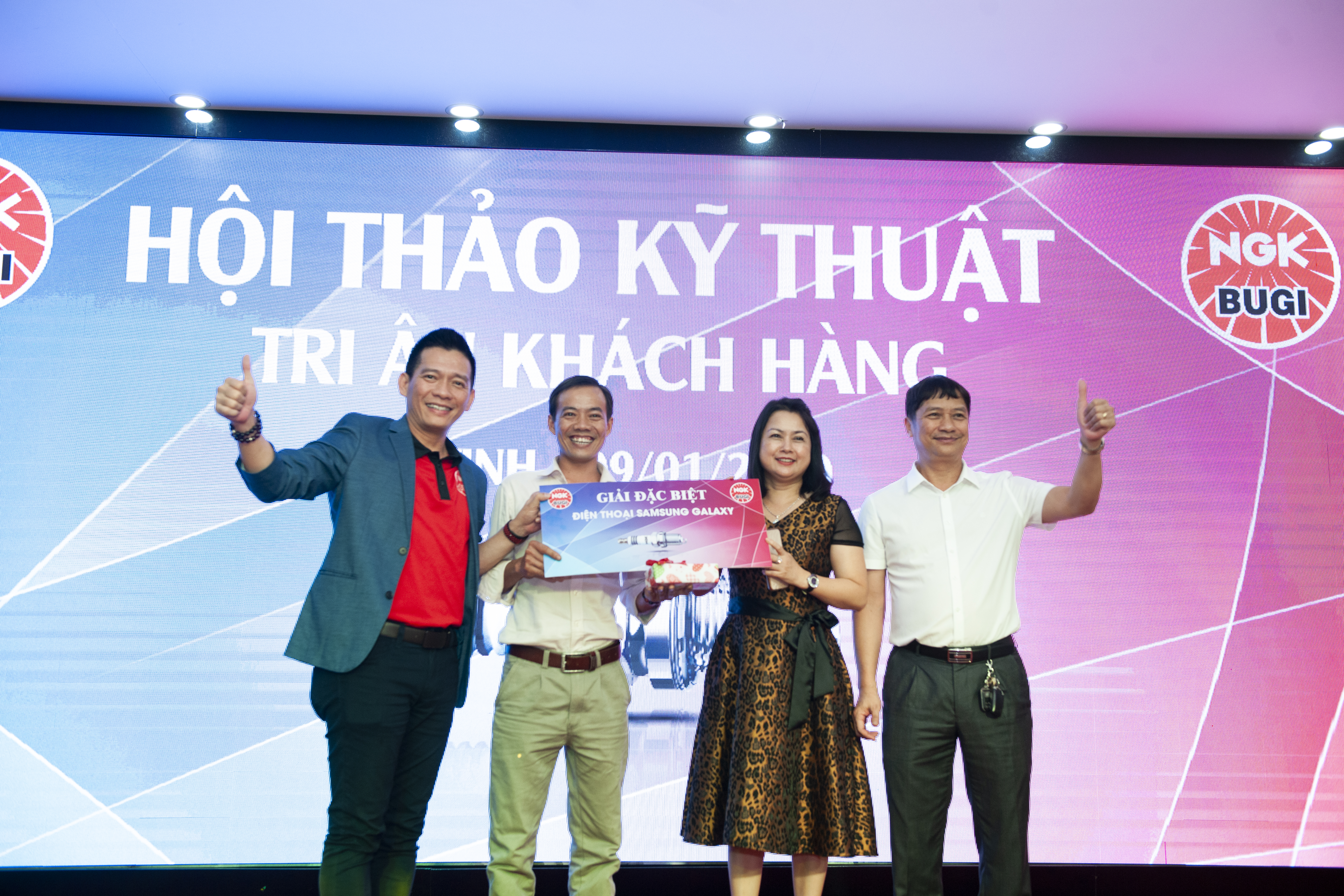 Bugi NGK tổ chức hội thảo kỹ thuật khởi đầu năm mới 2020