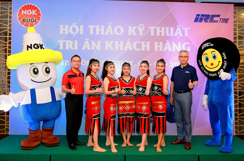 Dak Lak - Hội thảo kỹ thuật và tri ân khách hàng của bugi NGK và lốp xe IRC