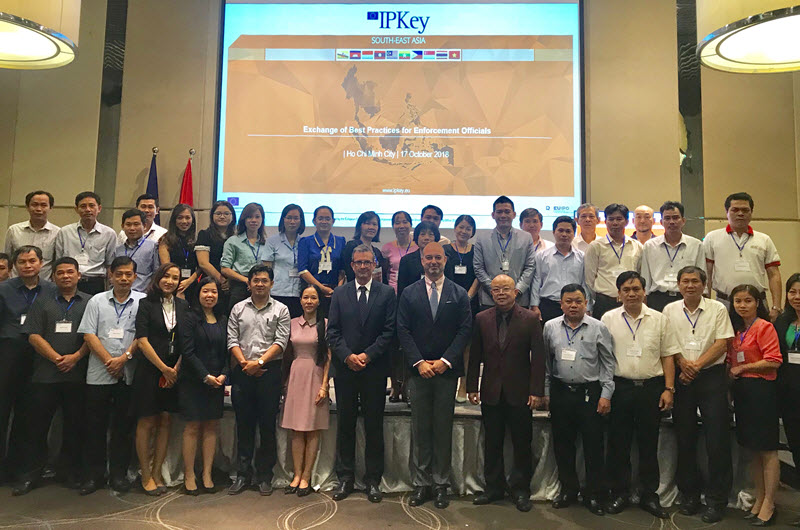 [HCM T10.2018] Ip key sea